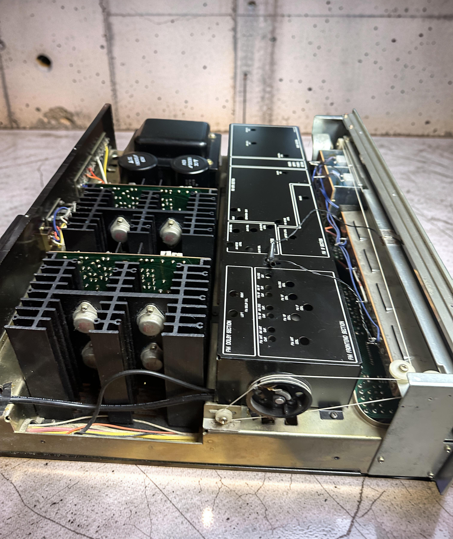 NAD Model 300