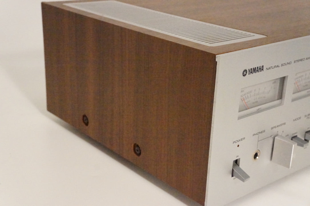 Yamaha CA-810