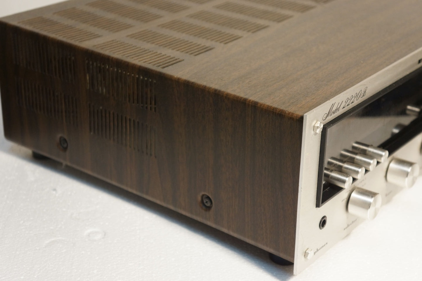 Marantz 2220B