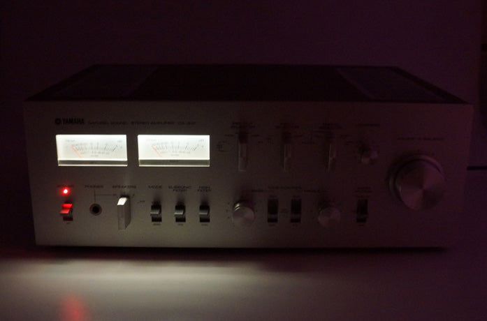Yamaha CA-810