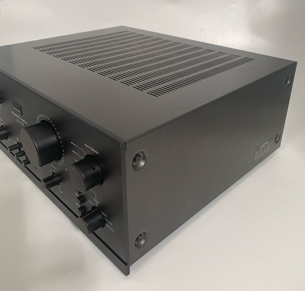 Sansui AU-517