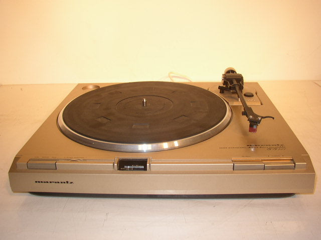 Marantz TT 221 LoudandProud