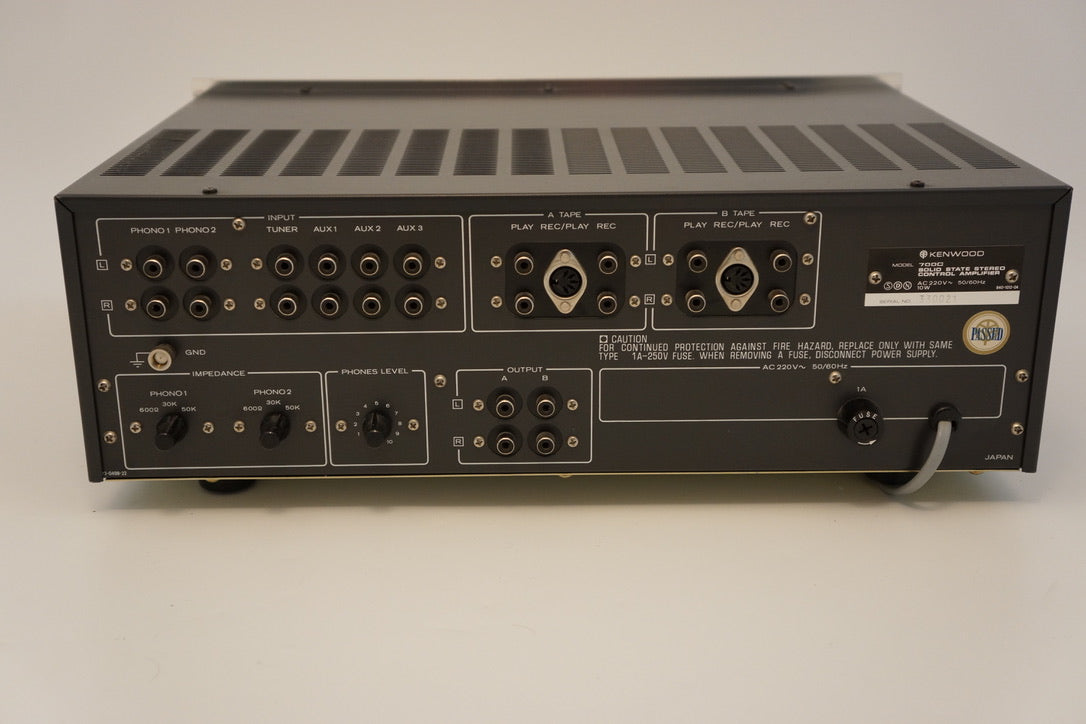 Kenwood Model 700C