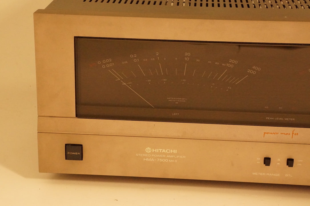 Hitachi HMA-7500 MKII