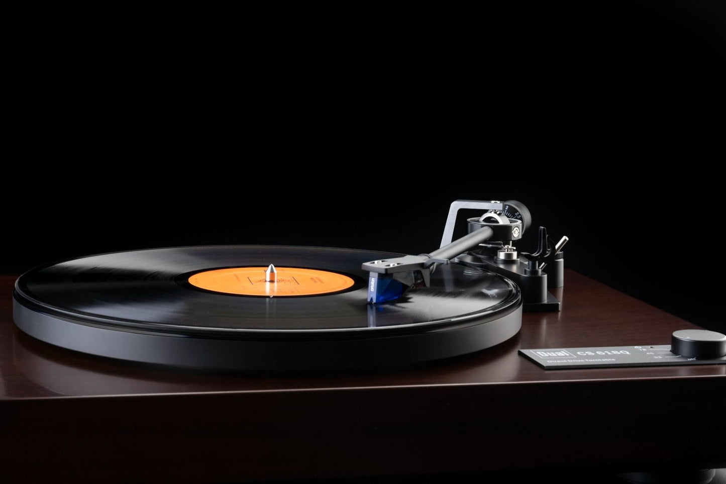 Dual CS-618Q