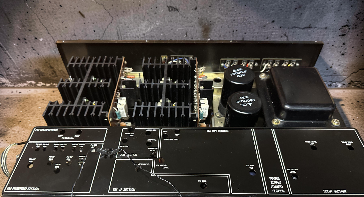 NAD Model 300