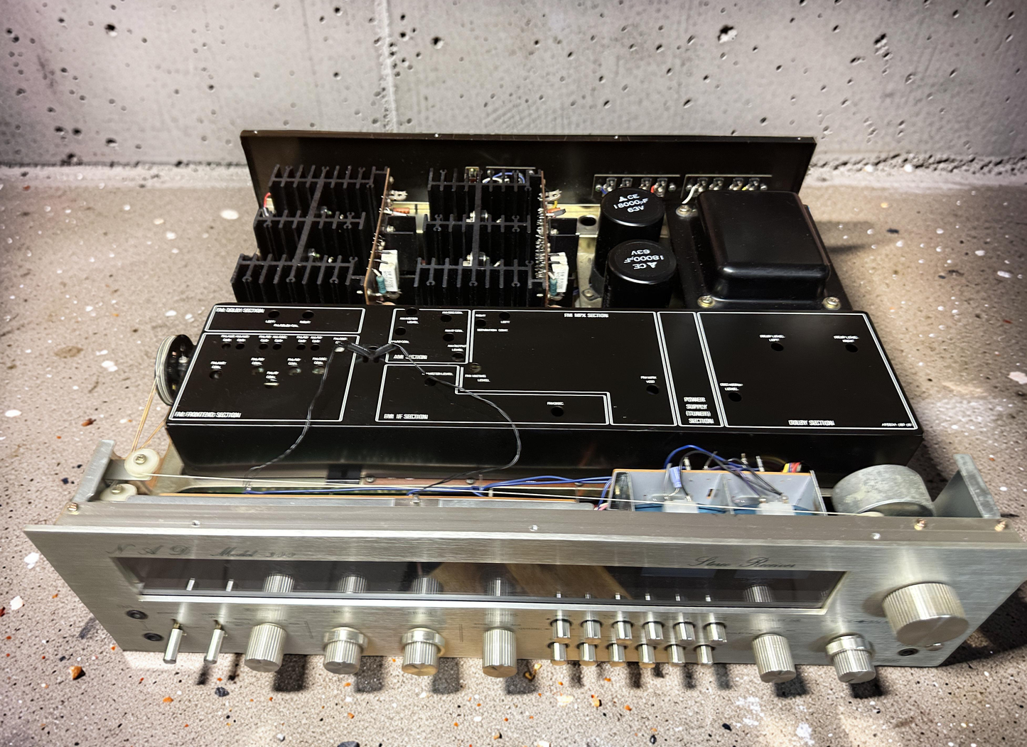 NAD Model 300