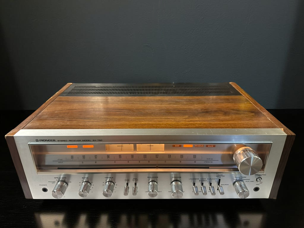 Pioneer SX-750
