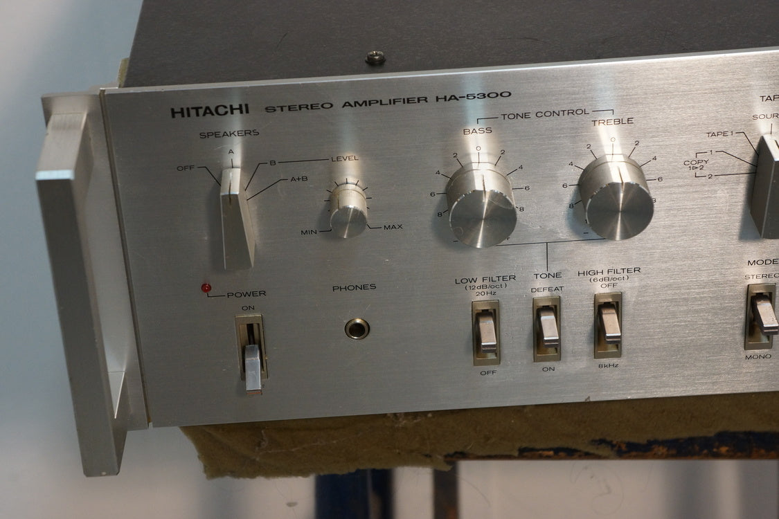 Hitachi HA-5300